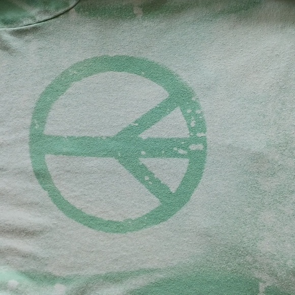 FINAL PRICE DROP Green CUSTOMIZED bleached-out effect hoodie with peace sign - Picture 5 of 12